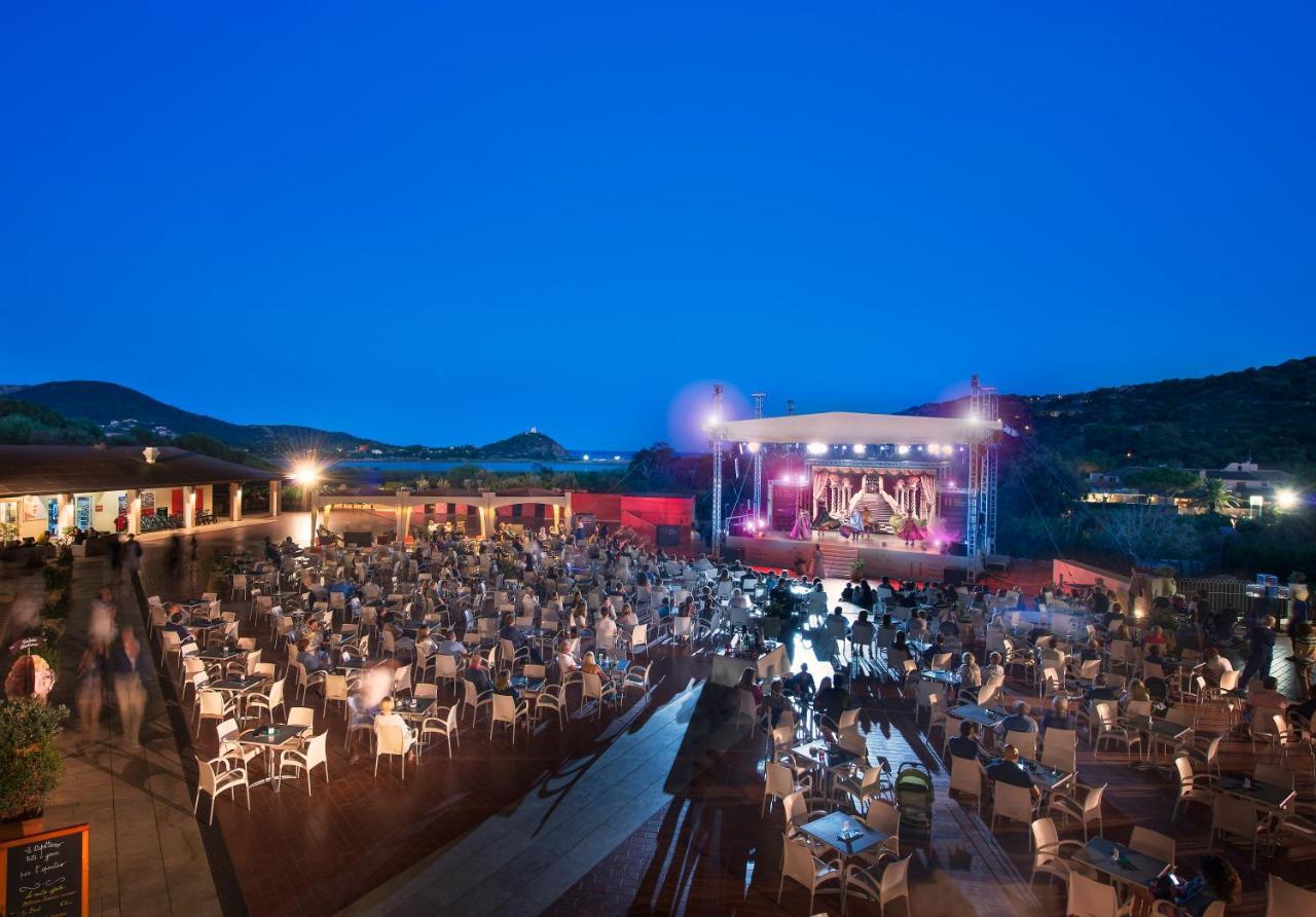 Chia Laguna - Hotel Village Exterior photo