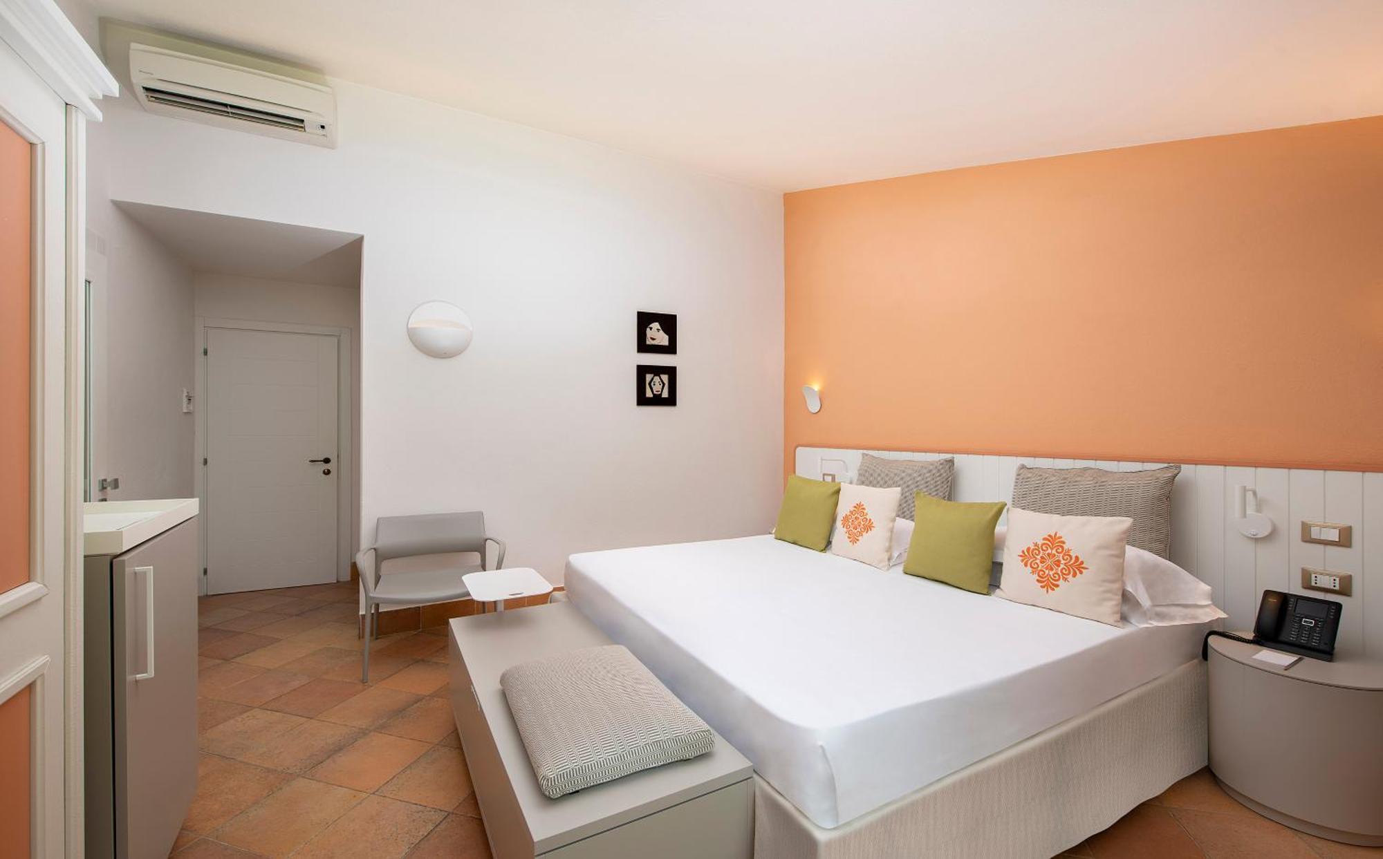 Chia Laguna - Hotel Village Room photo
