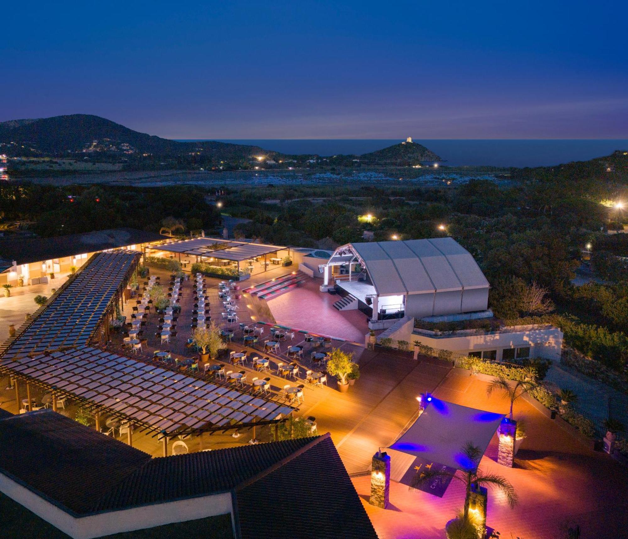 Chia Laguna - Hotel Village Exterior photo